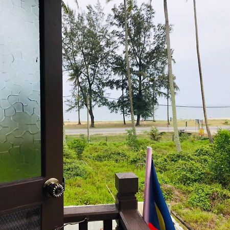 Rumah Tamu Tepi Pantai Hotell Dungun Eksteriør bilde